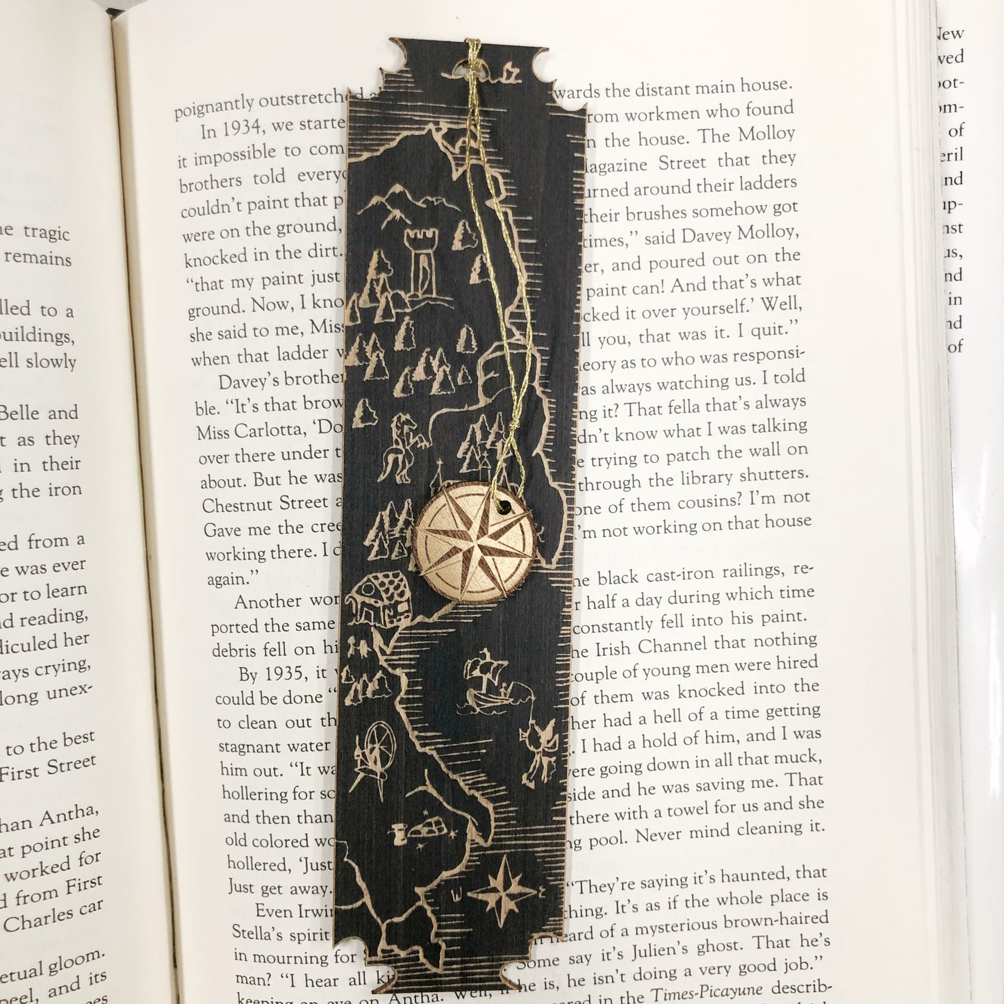 Fairytale Map Ebony