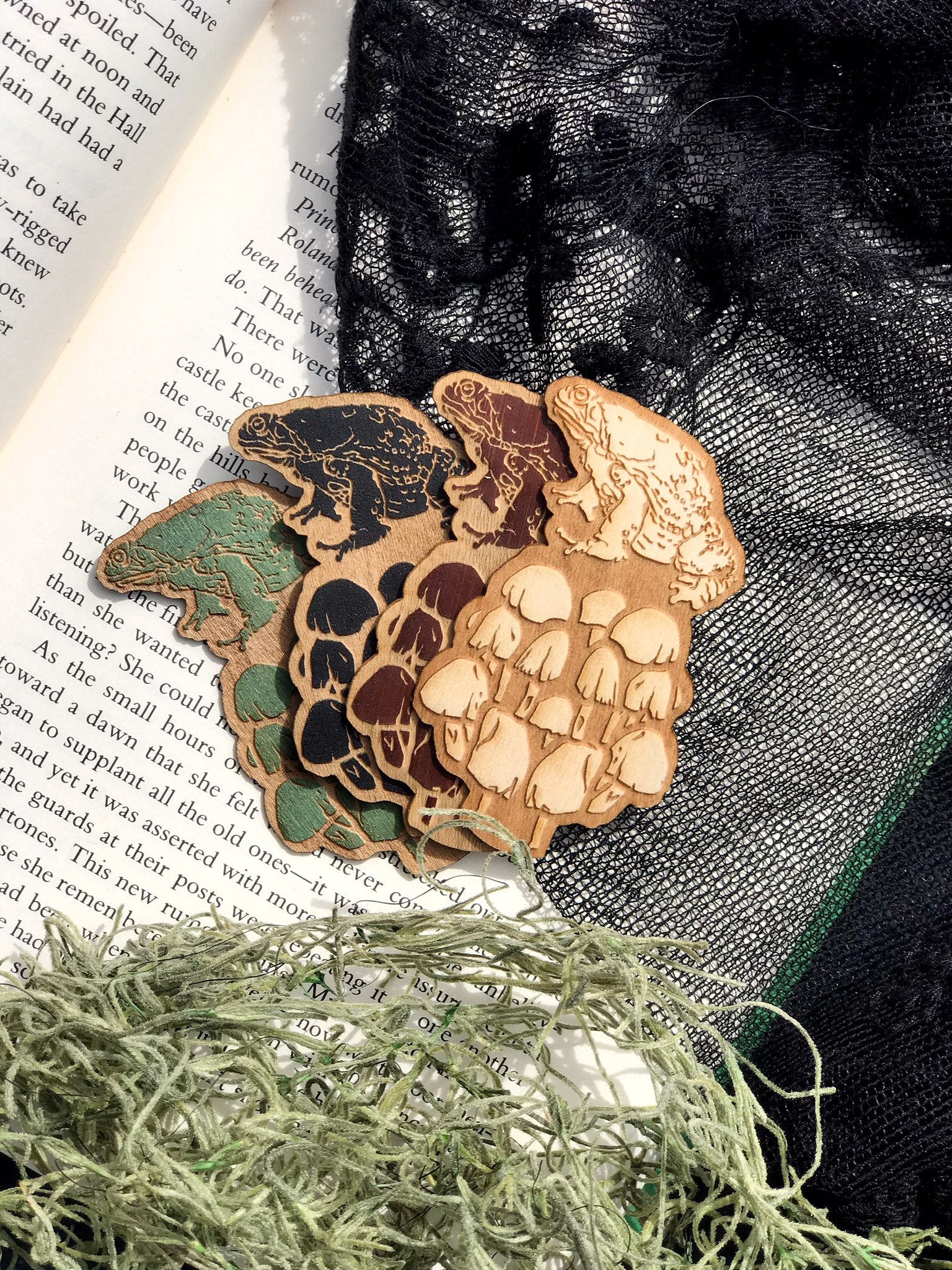 Toad Woodmark Creeper Critter Wooden Bookmark